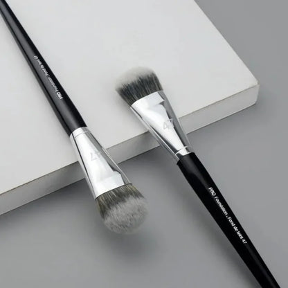 Professional Foundation Brush