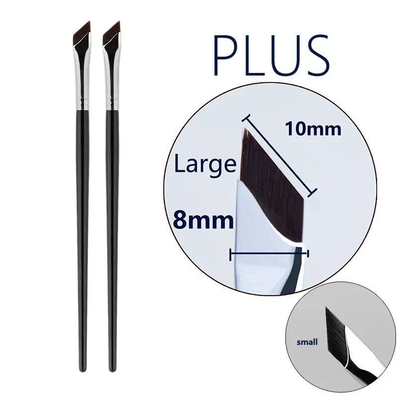 Upgrade Blade Eyeliner Brush