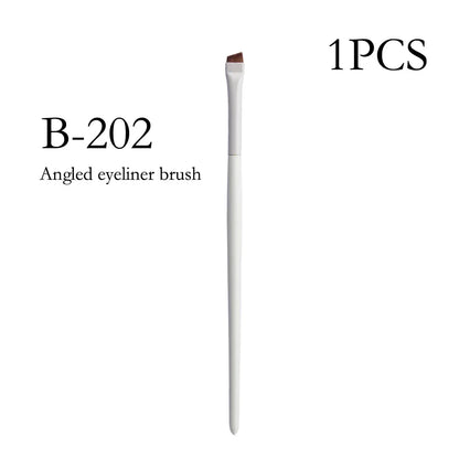 Upgrade Blade Eyeliner Brush